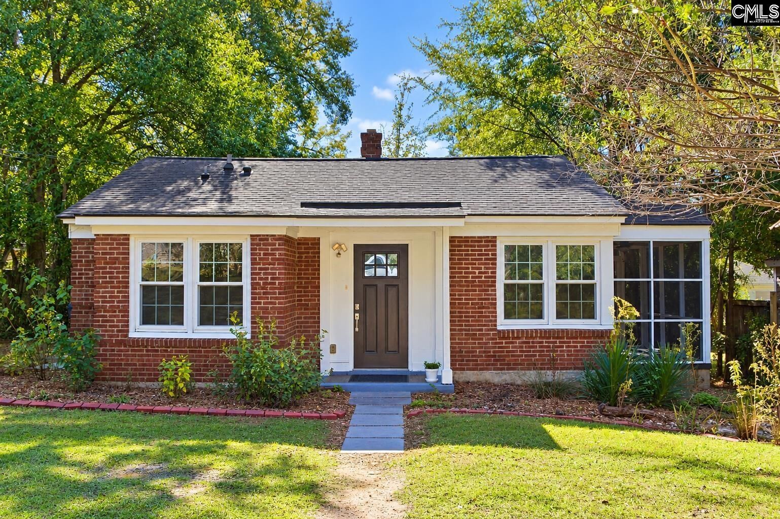 Property Photo:  504 Johnson  SC 29203 