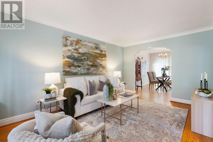 Property Photo:  275 Blantyre Avenue  ON M1N 2S2 