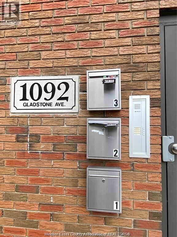 Property Photo: 1092 Gladstone Avenue 1 ON N9A 2R8