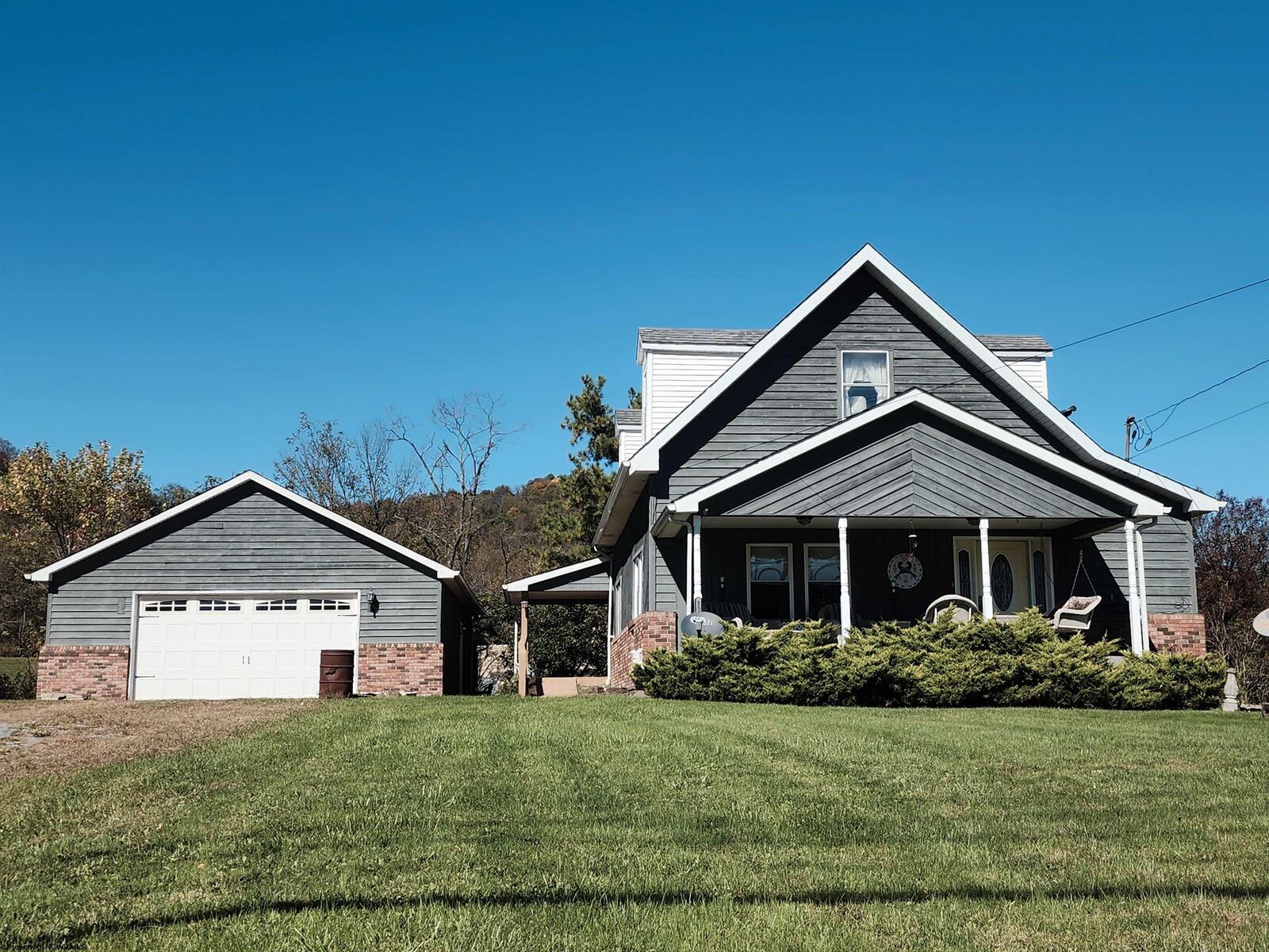 Property Photo: 3549 Shinnston Pike WV 26369