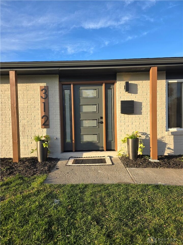 Property Photo:  312 Porter Drive  OH 45322 