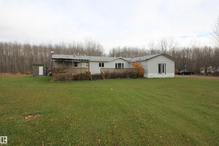 Property Photo: 59319 Range Road 51 AB T7N 1G8