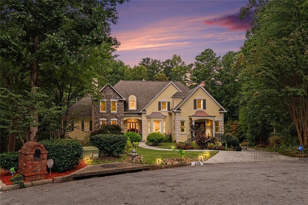 Property Photo: 215 Hamden Trace SW GA 30331