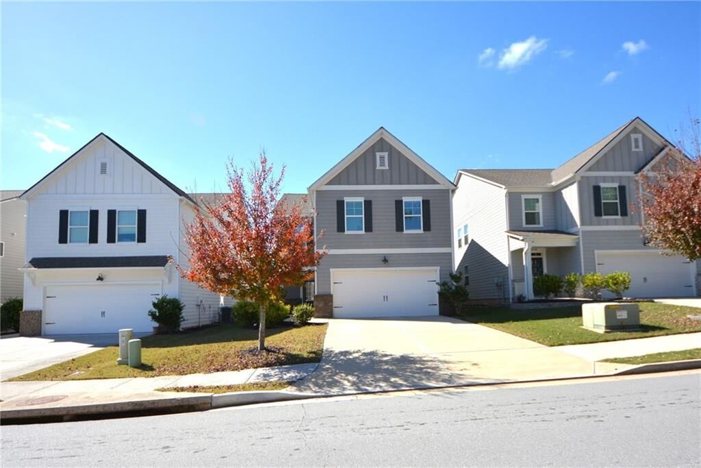 Property Photo:  5740 Screech Owl Drive  GA 30542 