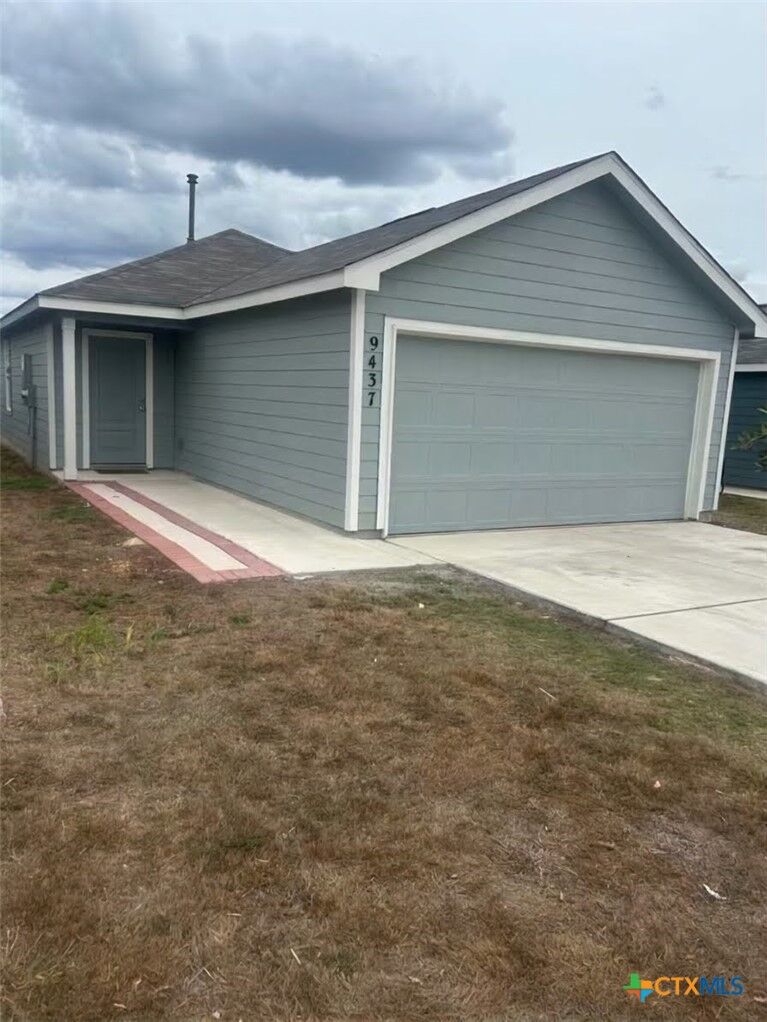 Property Photo: 9437 Nelson Way TX 78155