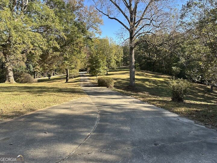 Property Photo: 455 Roy Brown Road GA 30113