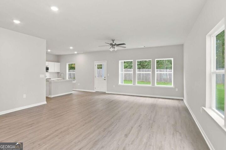 Property Photo: 121 Essence Drive GA 30815