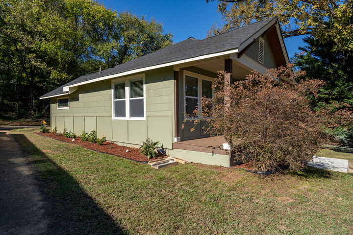 Property Photo:  1383 Mercer Street  TN 37351 