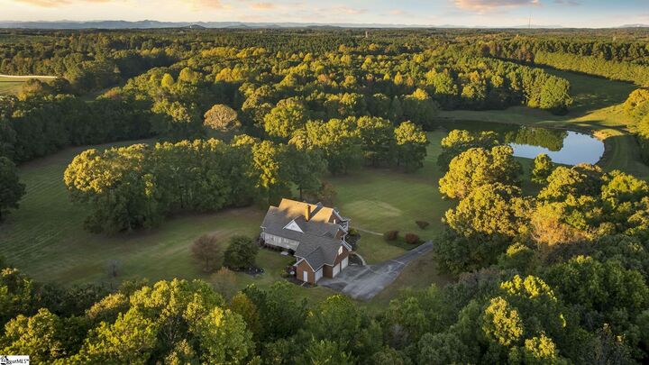 Property Photo: 226 Griffth Drive SC 29657