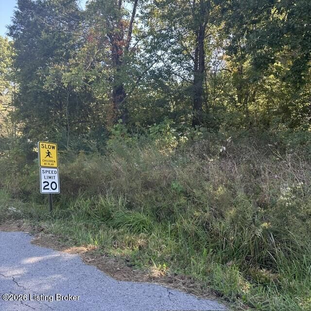 Property Photo:  1 Forest Hill Rd  KY 40165 