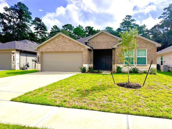 Property Photo: 24855 Springbluff Valley Court TX 77355