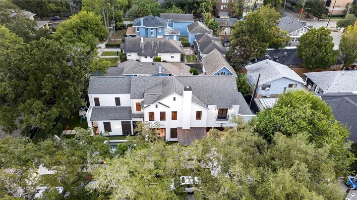 Property Photo: 1309 Marshall Street TX 77006