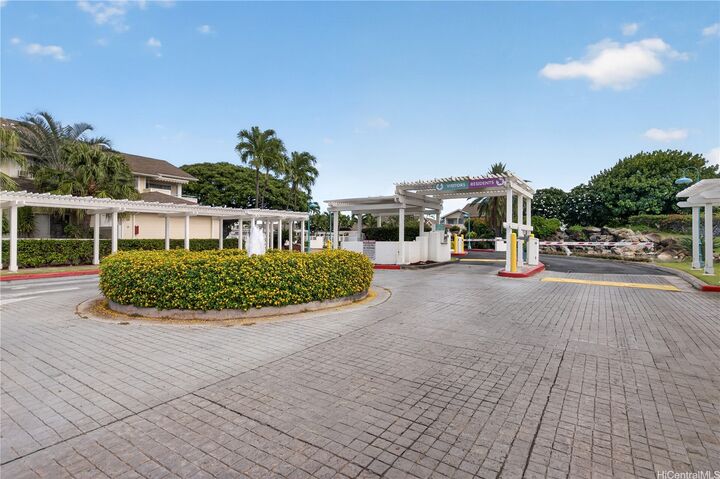 Property Photo:  91-1100 Laaulu Street 17F  HI 96706 