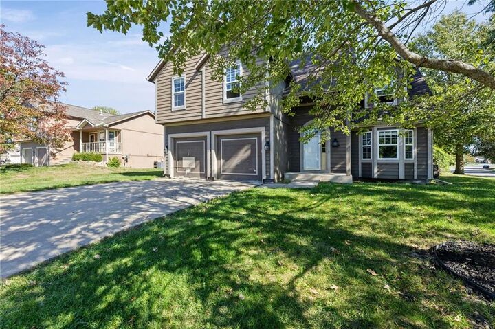 Property Photo: 18417 Elm Street KS 66030