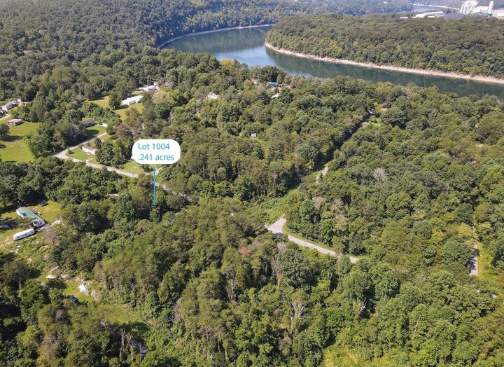 Property Photo:  Lot 1004 Fairview Court  KY 41519 