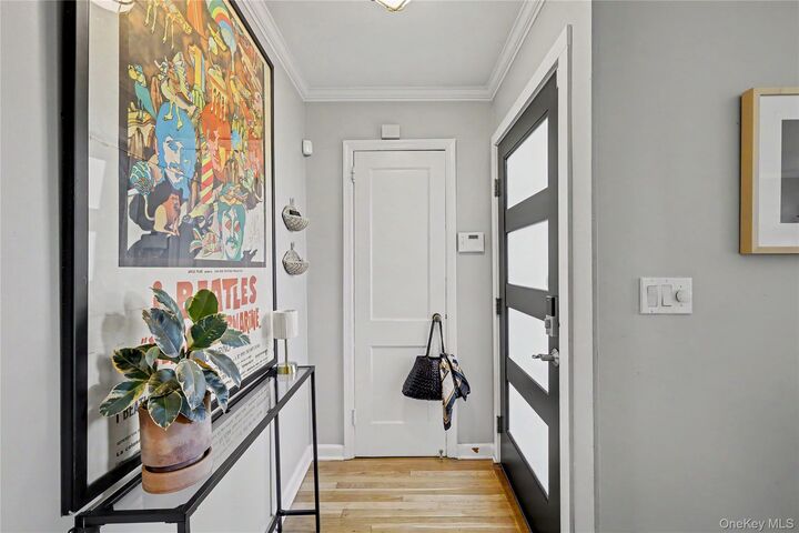 Property Photo:  21 Lakeview Avenue W  NY 10567 