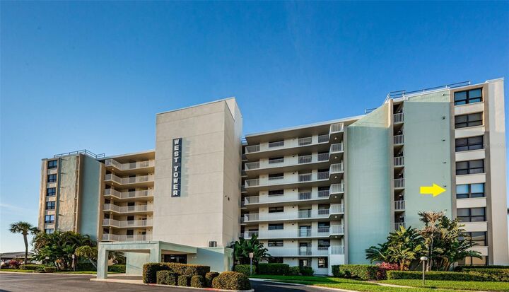 Property Photo: 200 Woodette Drive 401A FL 34698