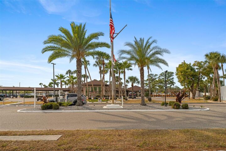 Property Photo:  576 Portside Drive  FL 34287 