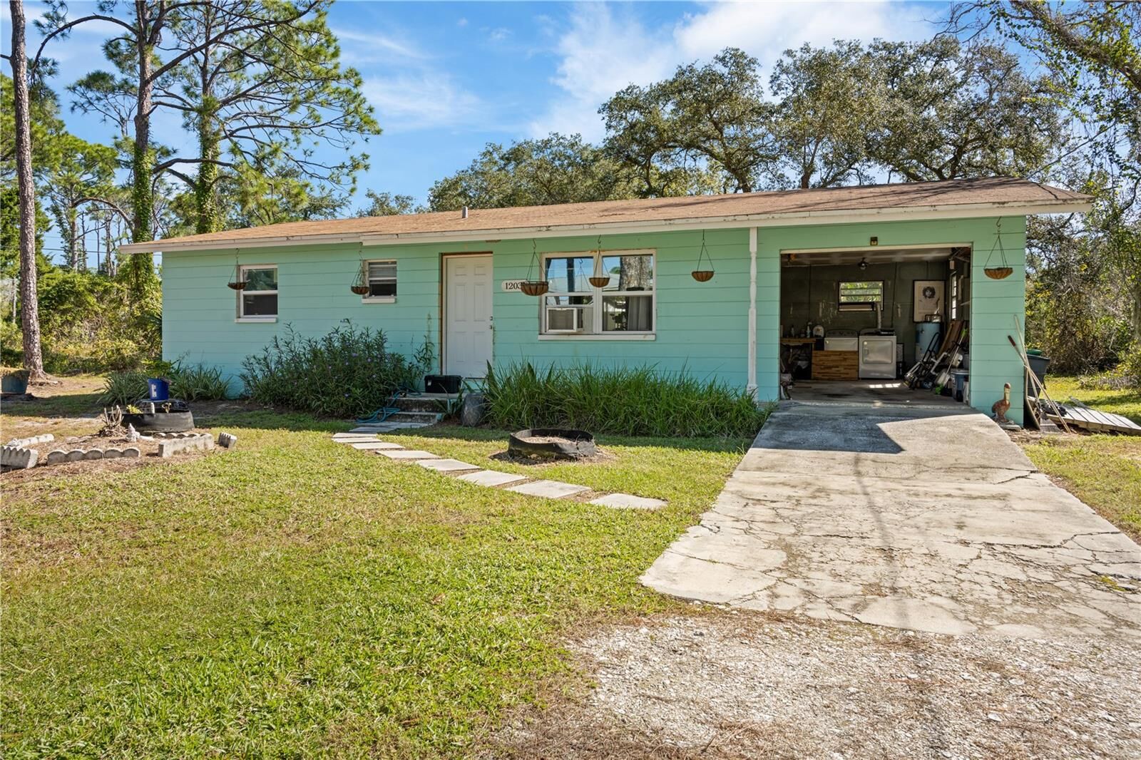 Property Photo: