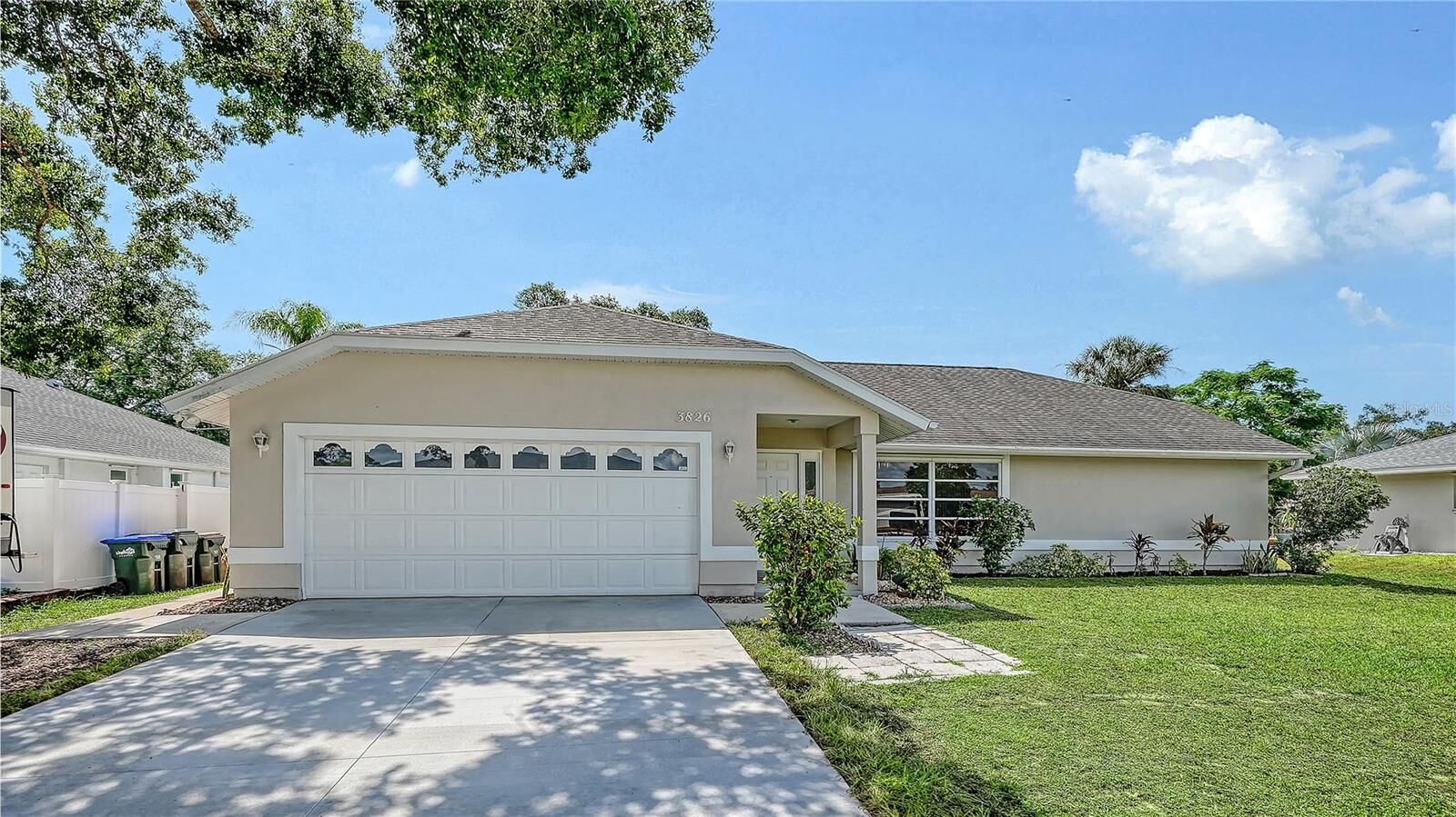 Property Photo: 3826 Beeber Street FL 34287