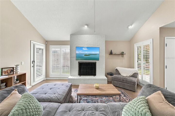 Property Photo: 11413 Galleria Drive FL 33618