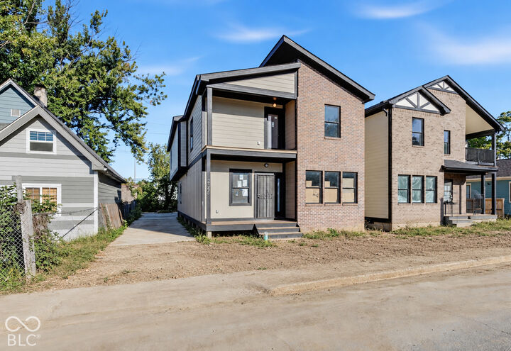 Property Photo: 2346 Brookside Avenue IN 46218