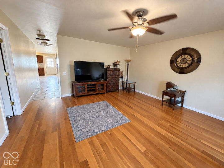 Property Photo:  921 S Pike Street  IN 46176 
