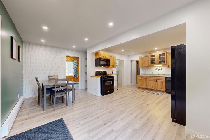 Property Photo: 27032 W 21st Street MI 49934