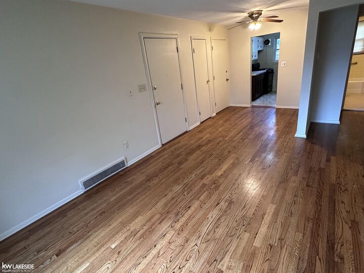 Property Photo:  22995 Gary Lane  MI 48080 