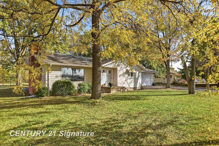 Property Photo:  5917 S 2 Mile Road  MI 48706 