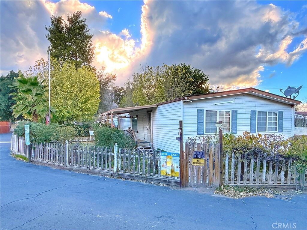 Property Photo: 26455 Paradise Valley Road 88 CA 92086