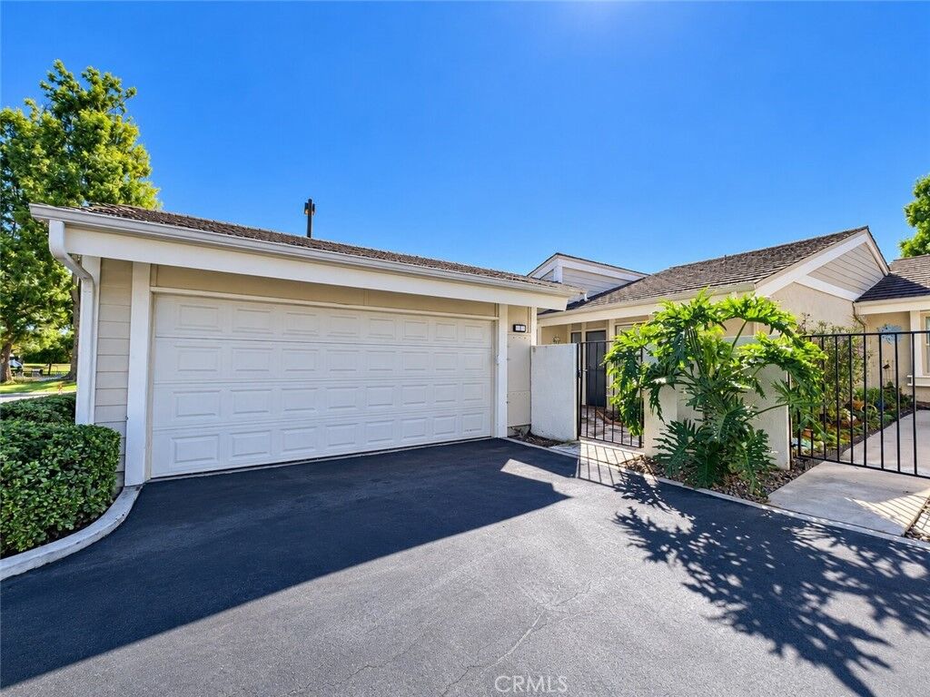 Property Photo:  1 Driftwood  CA 92604 