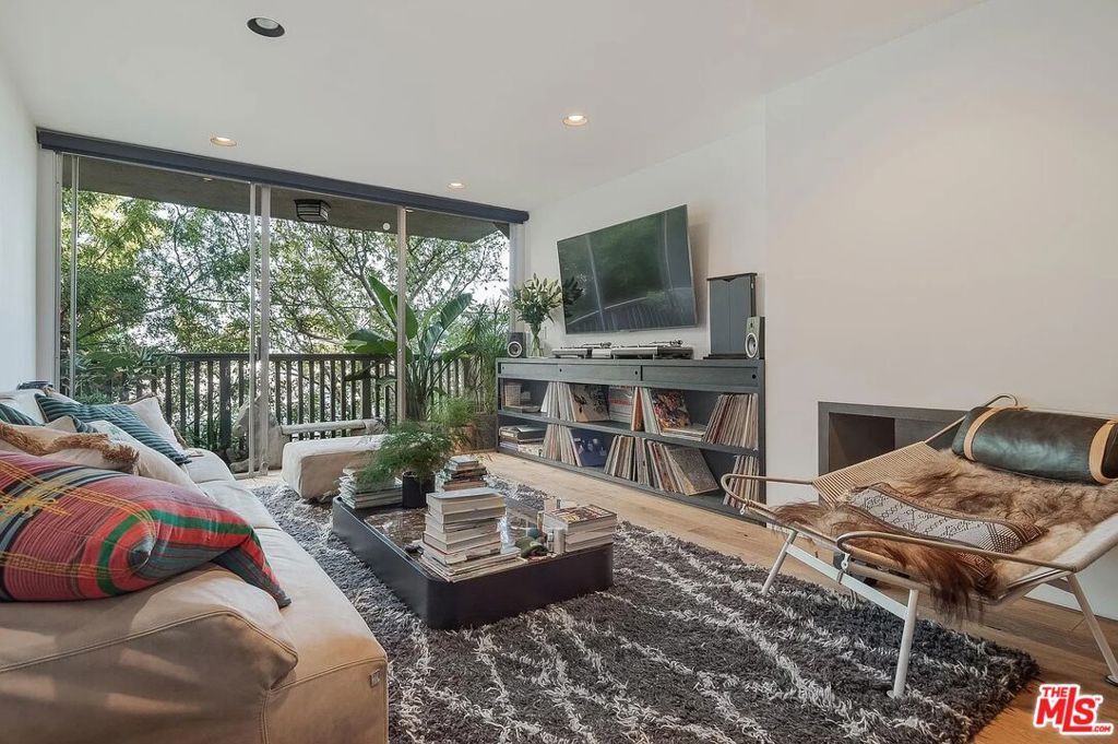 Property Photo:  1134 Alta Loma Road 212  CA 90069 