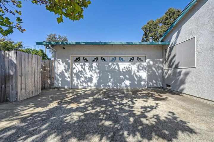Property Photo: 5835 Northgrove Way CA 95610