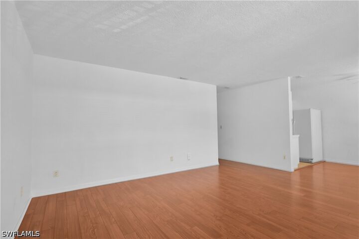 Property Photo:  4611 Bayshore Drive O5  FL 34112 