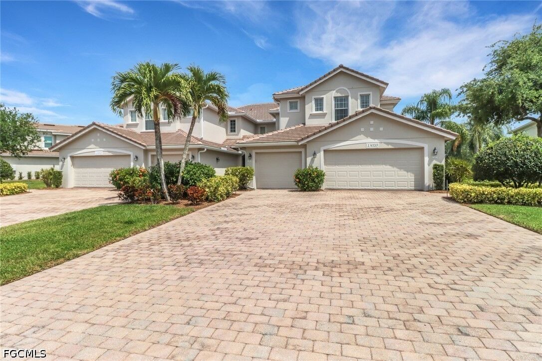 Property Photo: 13020 Pebblebrook Point Circle 202 FL 33905