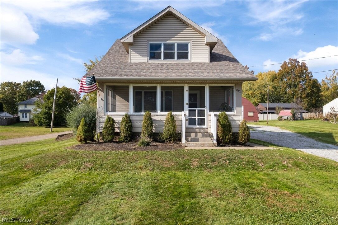 Property Photo:  11861 Moffit Street SW  OH 44647 
