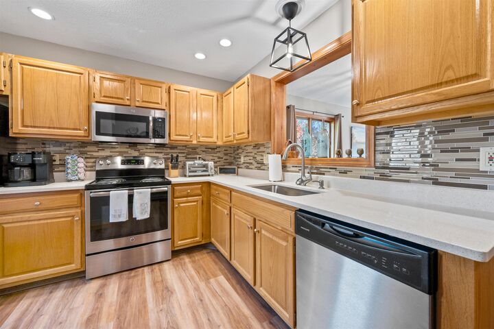 Property Photo:  77 Northbrook Circle  NH 03860 