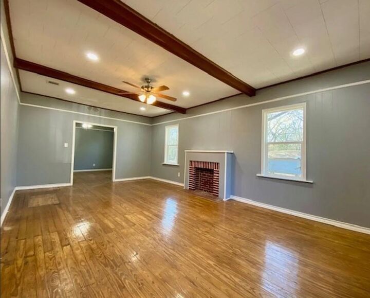 Property Photo:  243 W 74th Street  LA 71106 