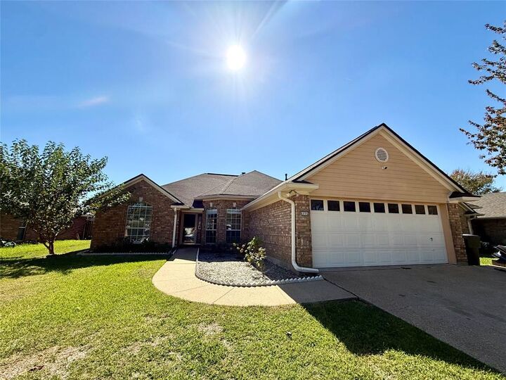 Property Photo:  6006 Rosemead Circle  LA 71111 