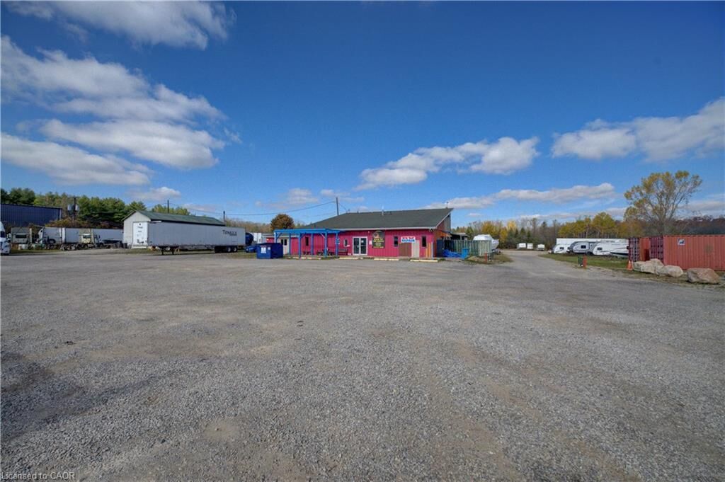 Property Photo:  1817 Regional Rd 97 Road  ON L9H 5E3 