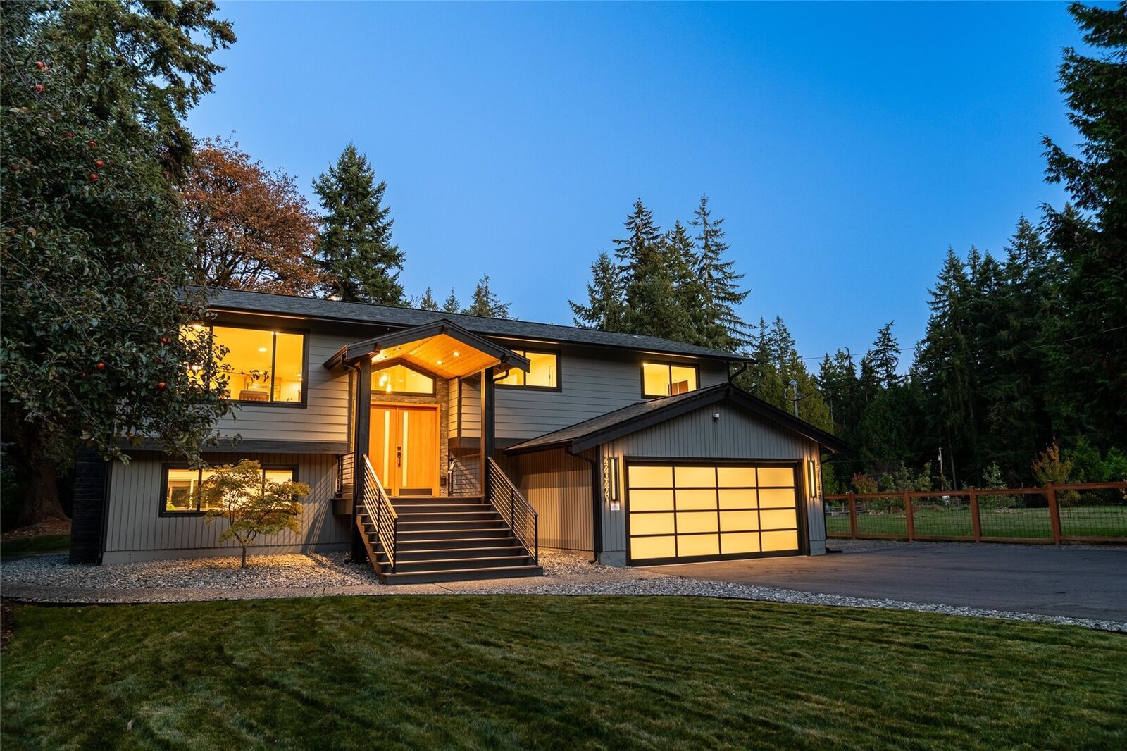 Property Photo:  22029  49th Avenue SE  WA 98021 