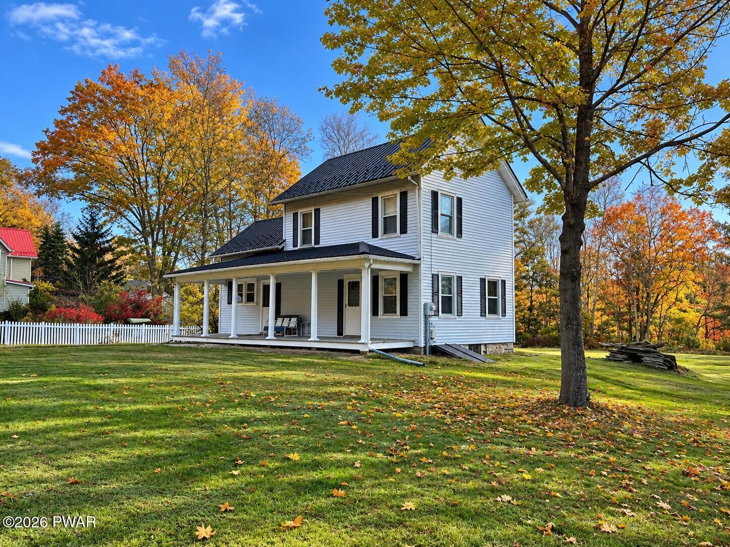Property Photo:  618 Fern Street  PA 18428 