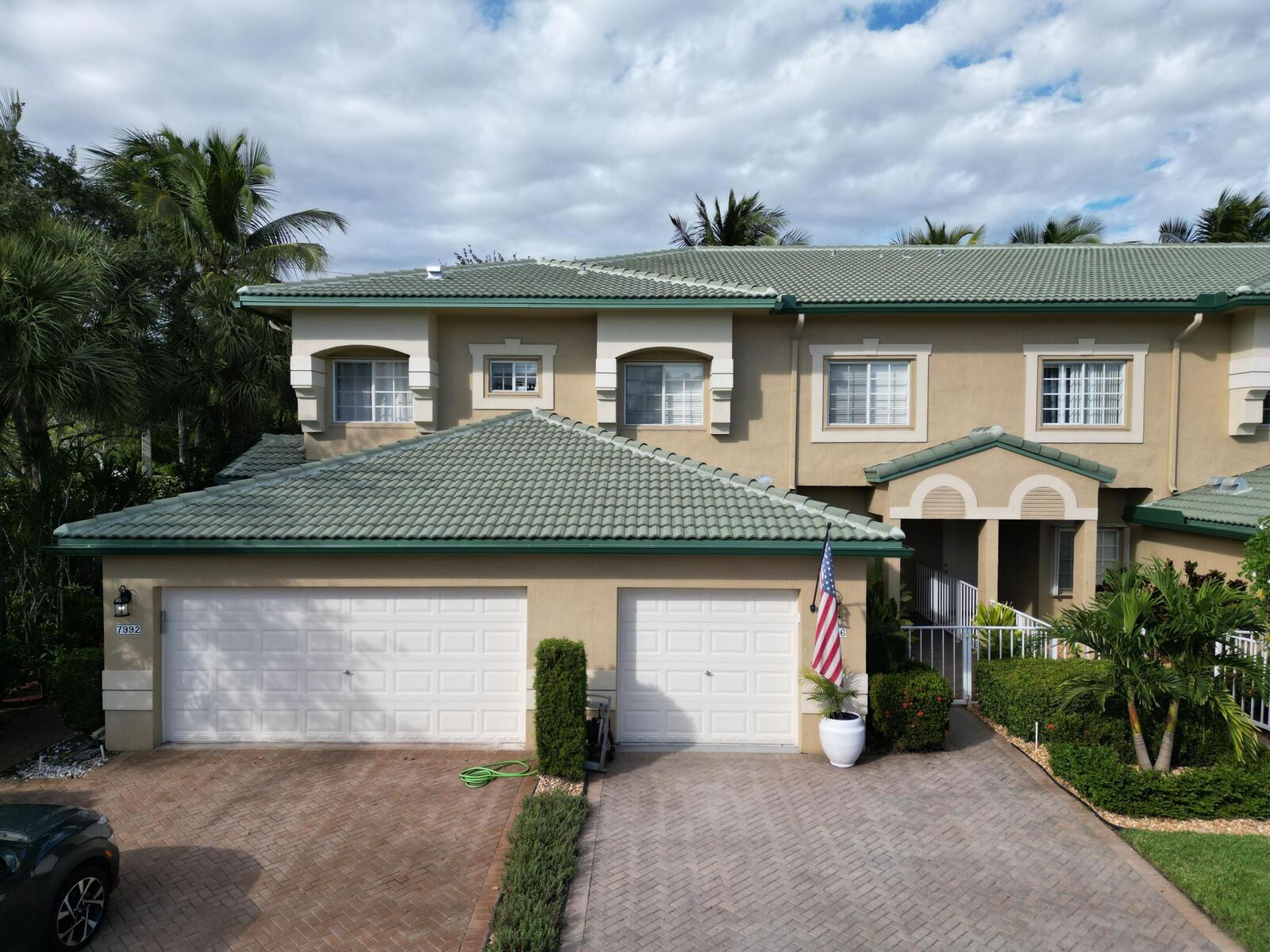Property Photo: 7986 Exeter Boulevard W 101 FL 33321