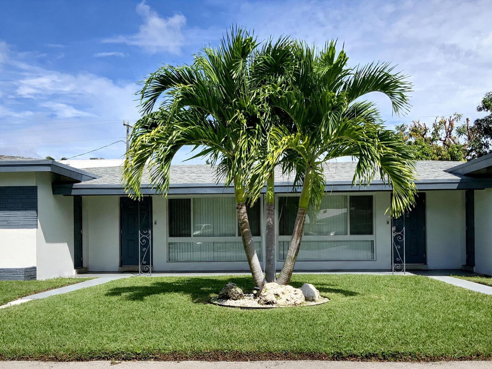 Property Photo: 1261 SE 2nd Street 1 FL 33441