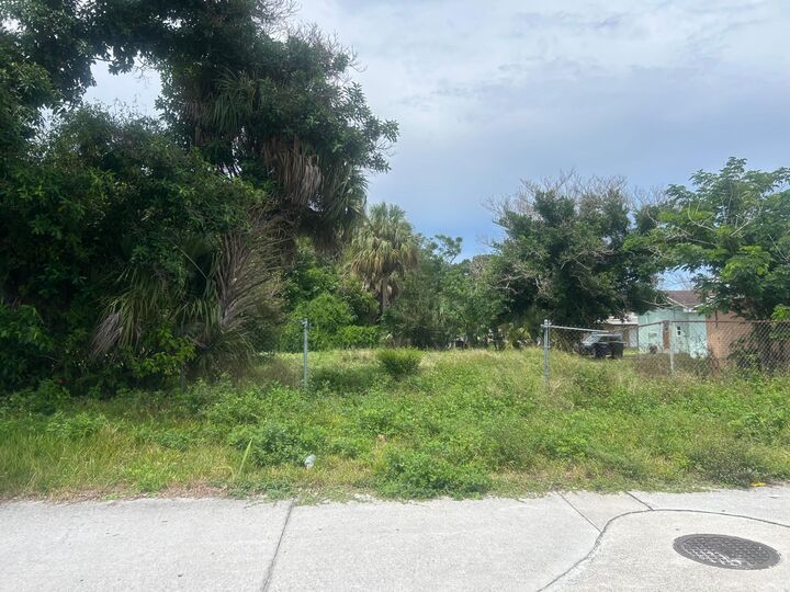 Property Photo:  0 Ave D  FL 34950 
