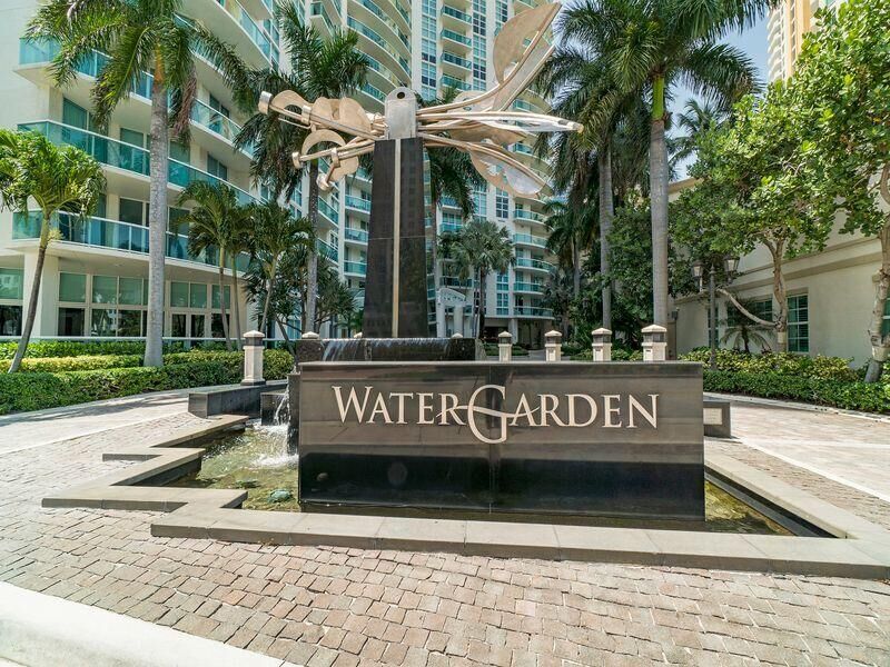 Property Photo: 347 N New River Drive E 2109 FL 33301