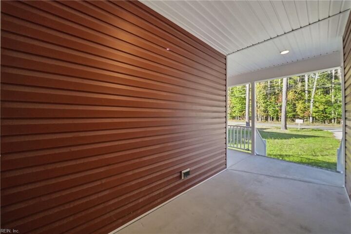 Property Photo:  328 Bank St  VA 23890 