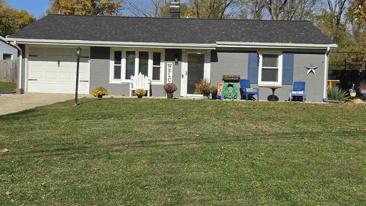 Property Photo: 1817 Valley Dr IN 47374