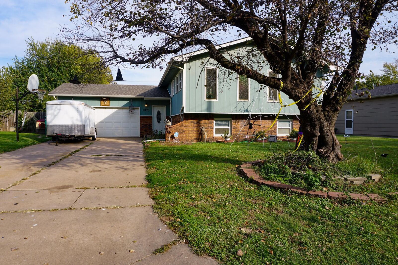Property Photo: 2820 S Chase Ave KS 67217